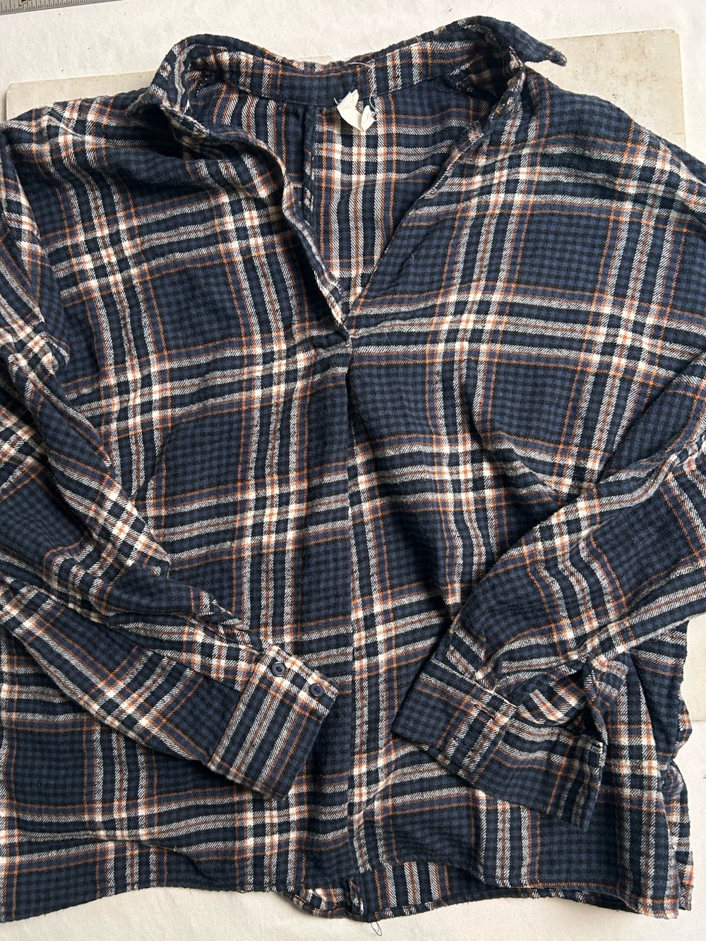 Lush Brand cotton Navy & Cream Plaid Button-Up Shirt medium women’s top